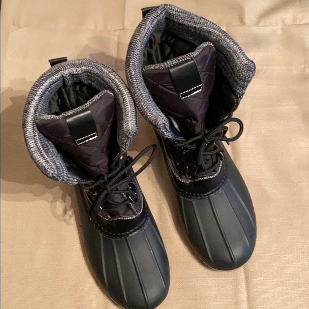 Cute Black Duck Boots 11M